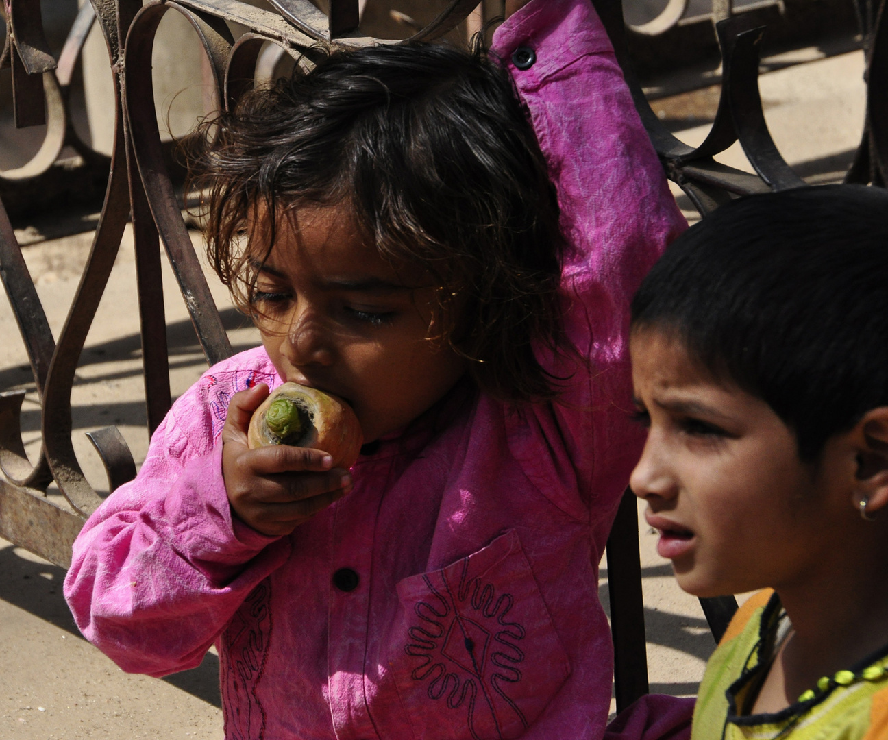 Kinder in Kathmandu