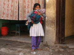 ... Kinder in Nepal - 1 ...
