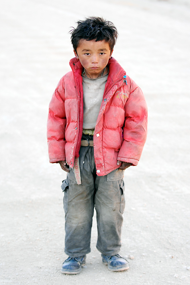 Kinder in Tibet von franz janusiewicz 