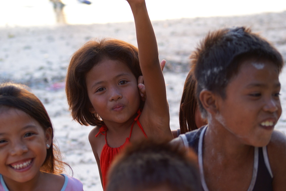 Kinder von Malapascua
