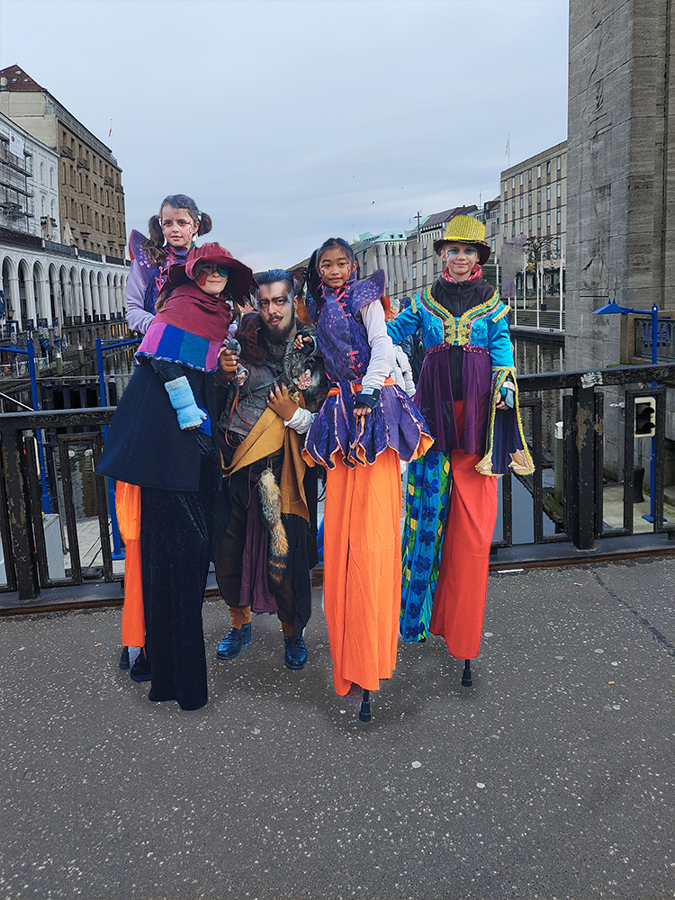 Kinder was seid ihr groß geworden (Maskenzauber an der Alster)