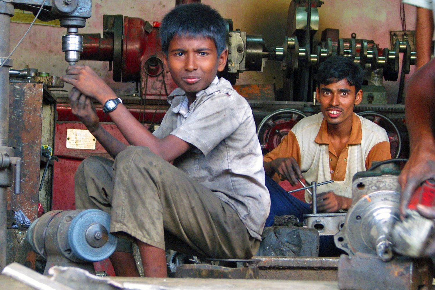 Kinderarbeit&hellip; Foto & Bild | kinder, kinder im schulalter, menschen