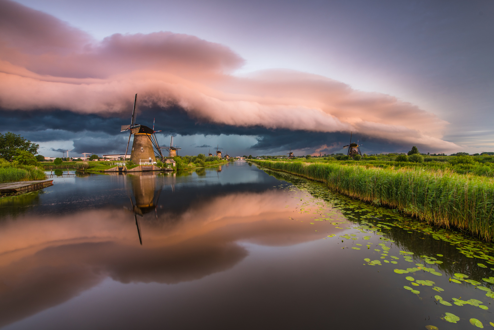 Kinderdijk Gewitterfront