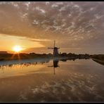 Kinderdijk golden hour