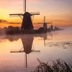 Kinderdijk - Herbstmorgen an den Windmühlen