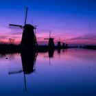 Kinderdijk im ersten Morgenlicht