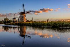 Kinderdijk - Mühlenpark am Abend