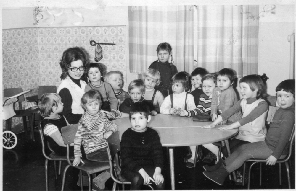 Kindergartengruppe meiner Tochter 1973 Foto &amp; Bild | alte fotos ...