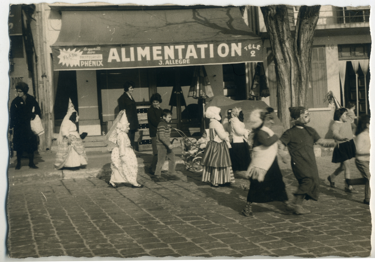 Kinderkarneval Südfrankreich.