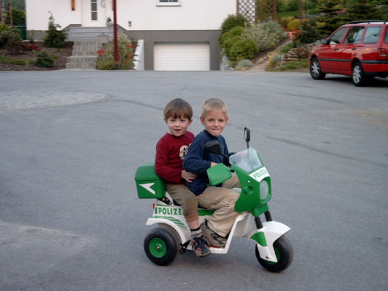 Kindermotorrad mit Sozius