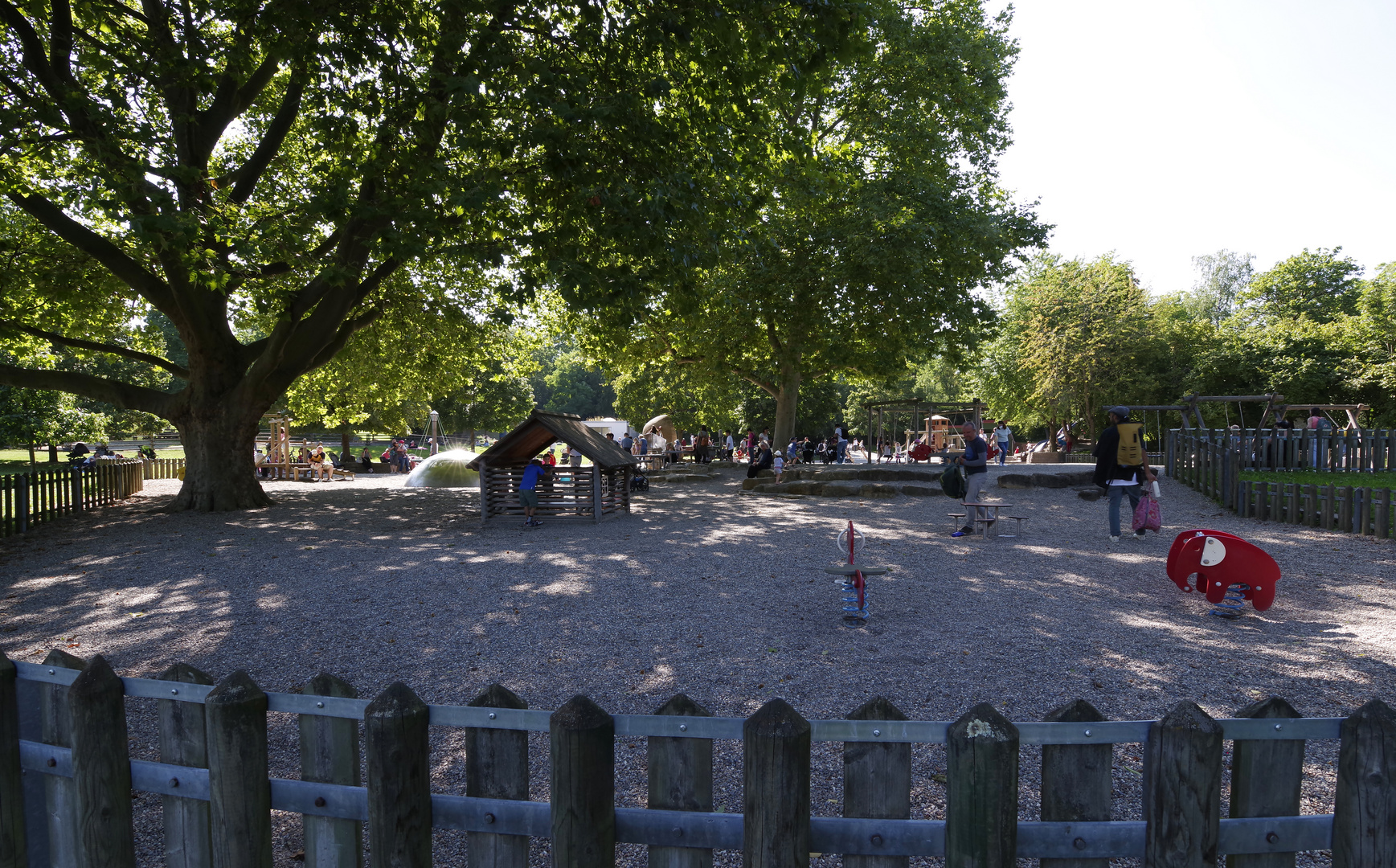 ...Kinderspielplatz