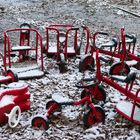 Kinderspielzeug im Winter