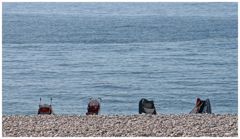 Kinderwagenparade am Strand von Fecamp