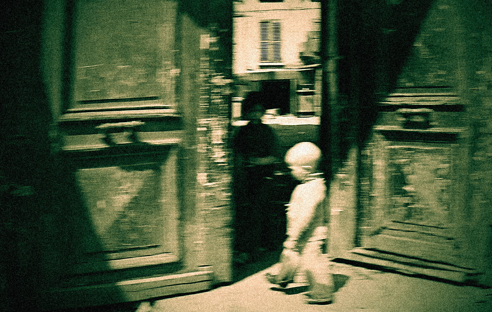Kindheit (Paris 1982)