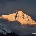 King of the mountains: Qomolangma (Everest)