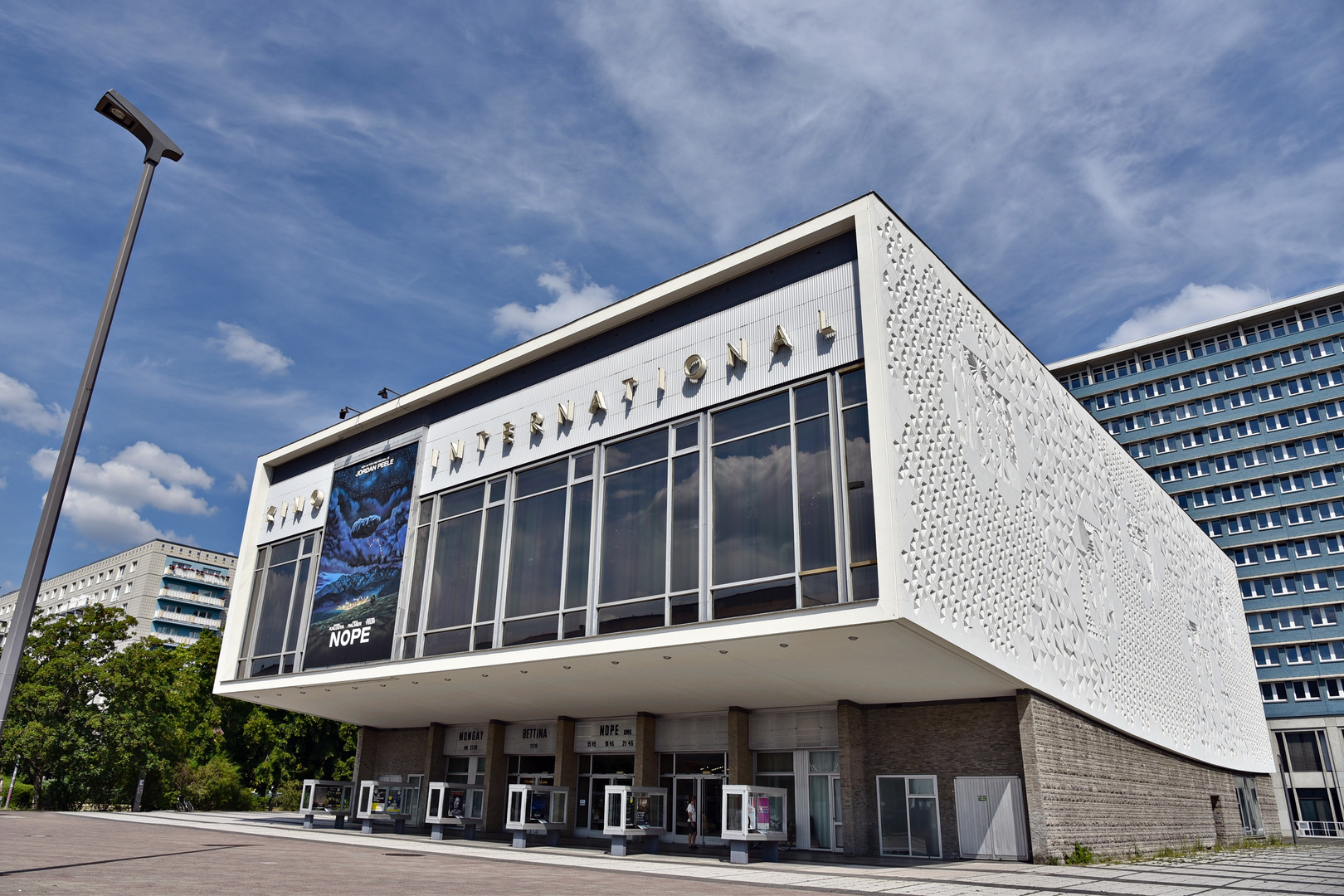 Kino International 02