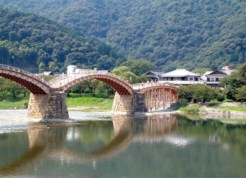 Kintai-bashi bridge