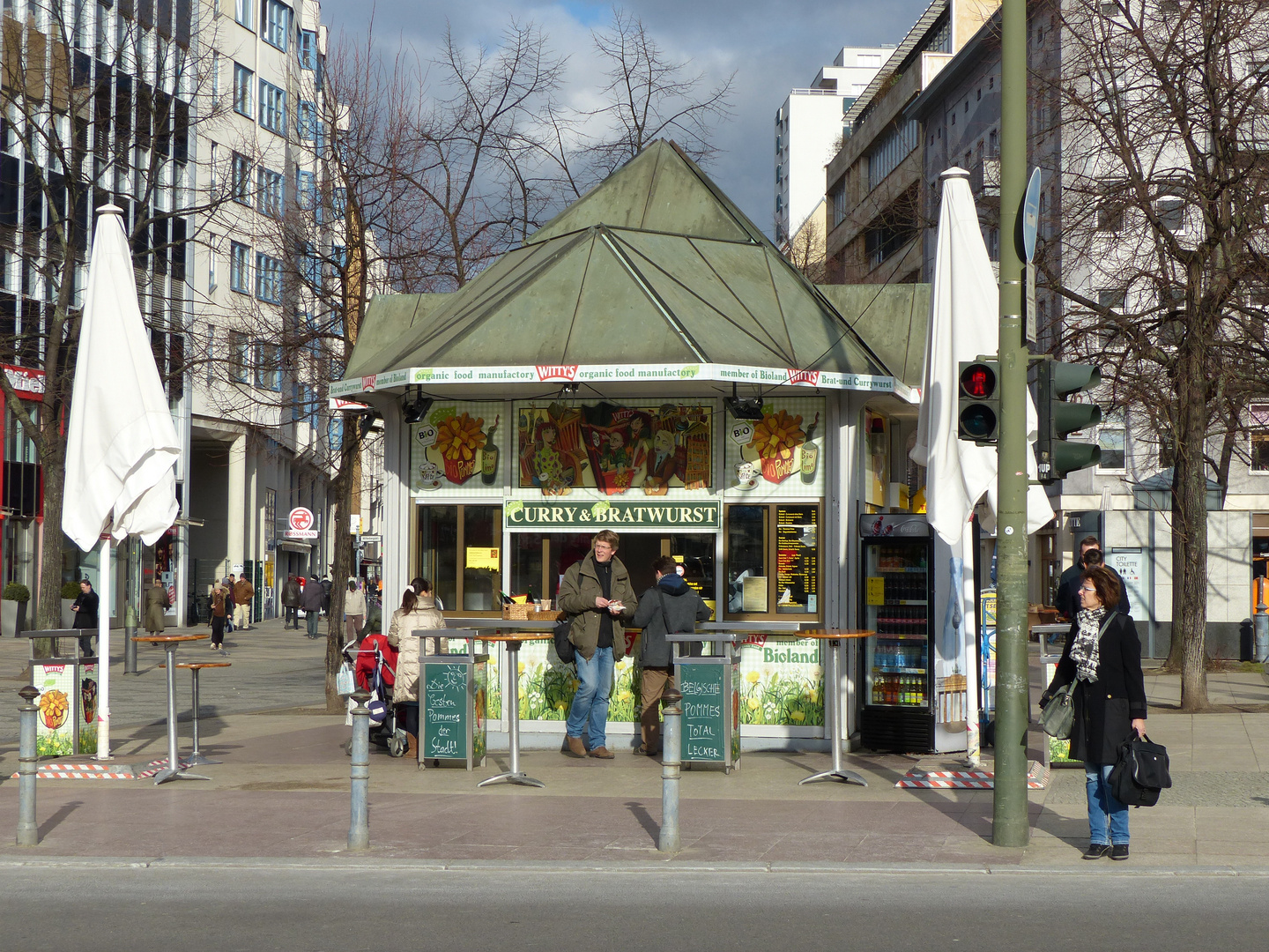 Kiosk am Kurfürstendam - Berlin