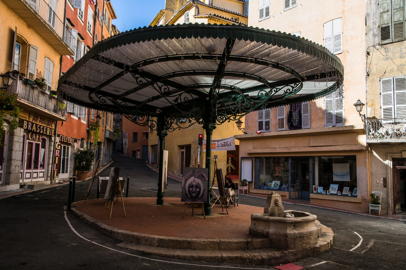 Kiosk in Grasse DSC_7728