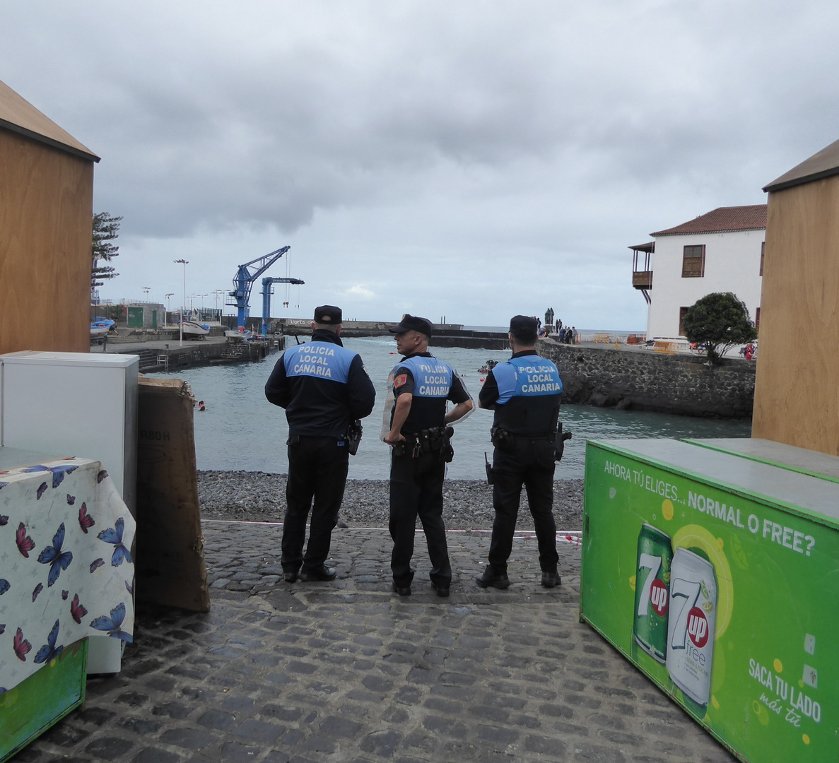 Kiosk unter Polizeibewachung!