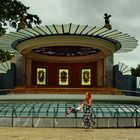 KIOSKO DEL ARENAL DE BILBAO. Dedicada a PILAR GONZALEZ & TONI MONTERO.