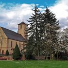 Kirche am Friedhof