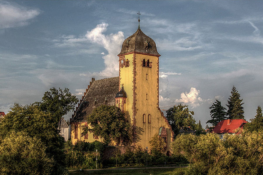 Kirche am Main 2