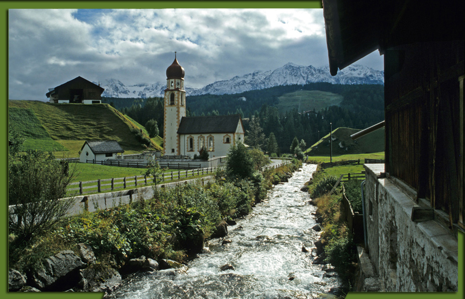 Kirche am Wegesrand