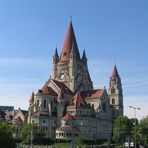 Kirche an der Donau