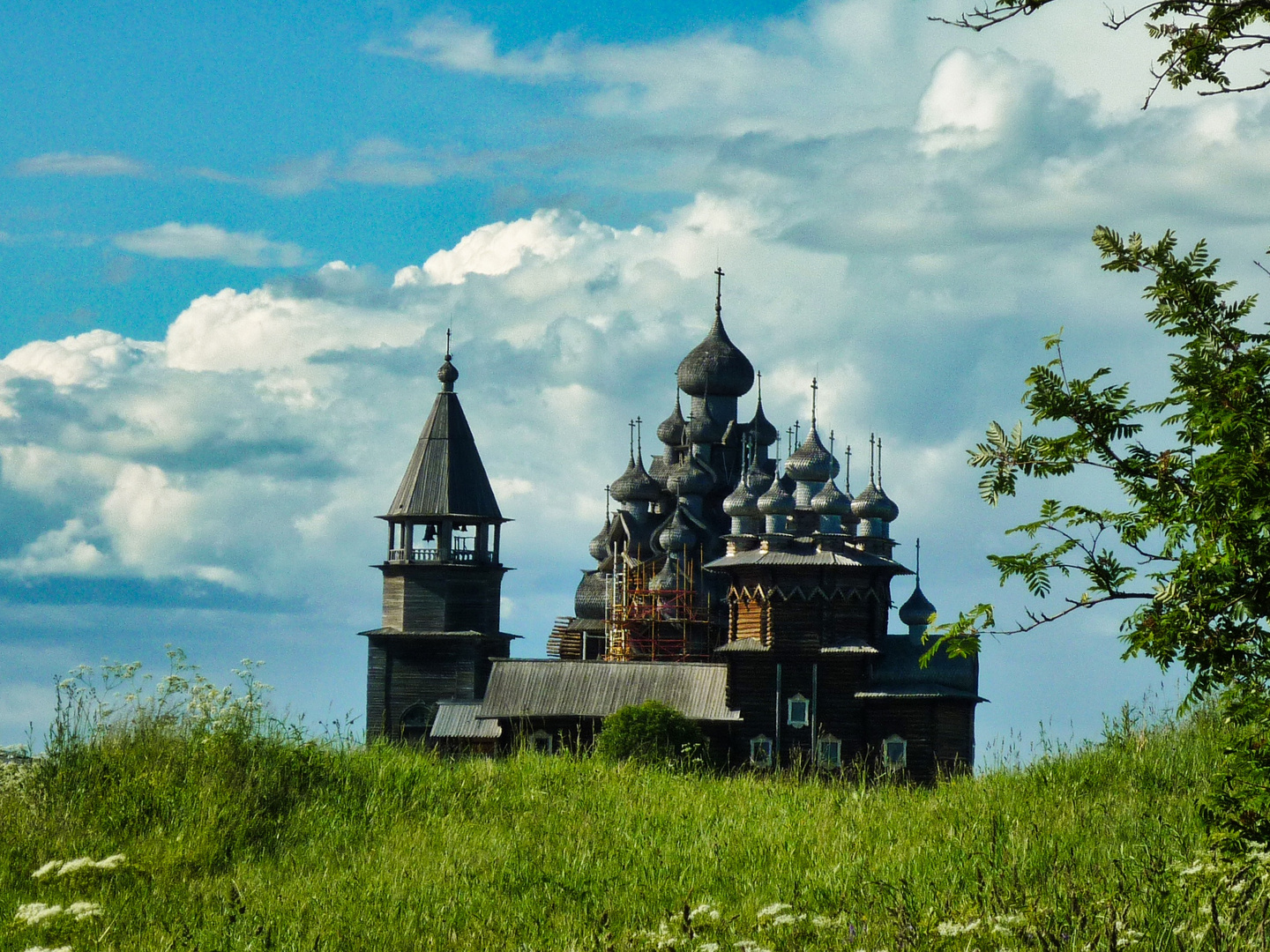 Kirche aus Holz