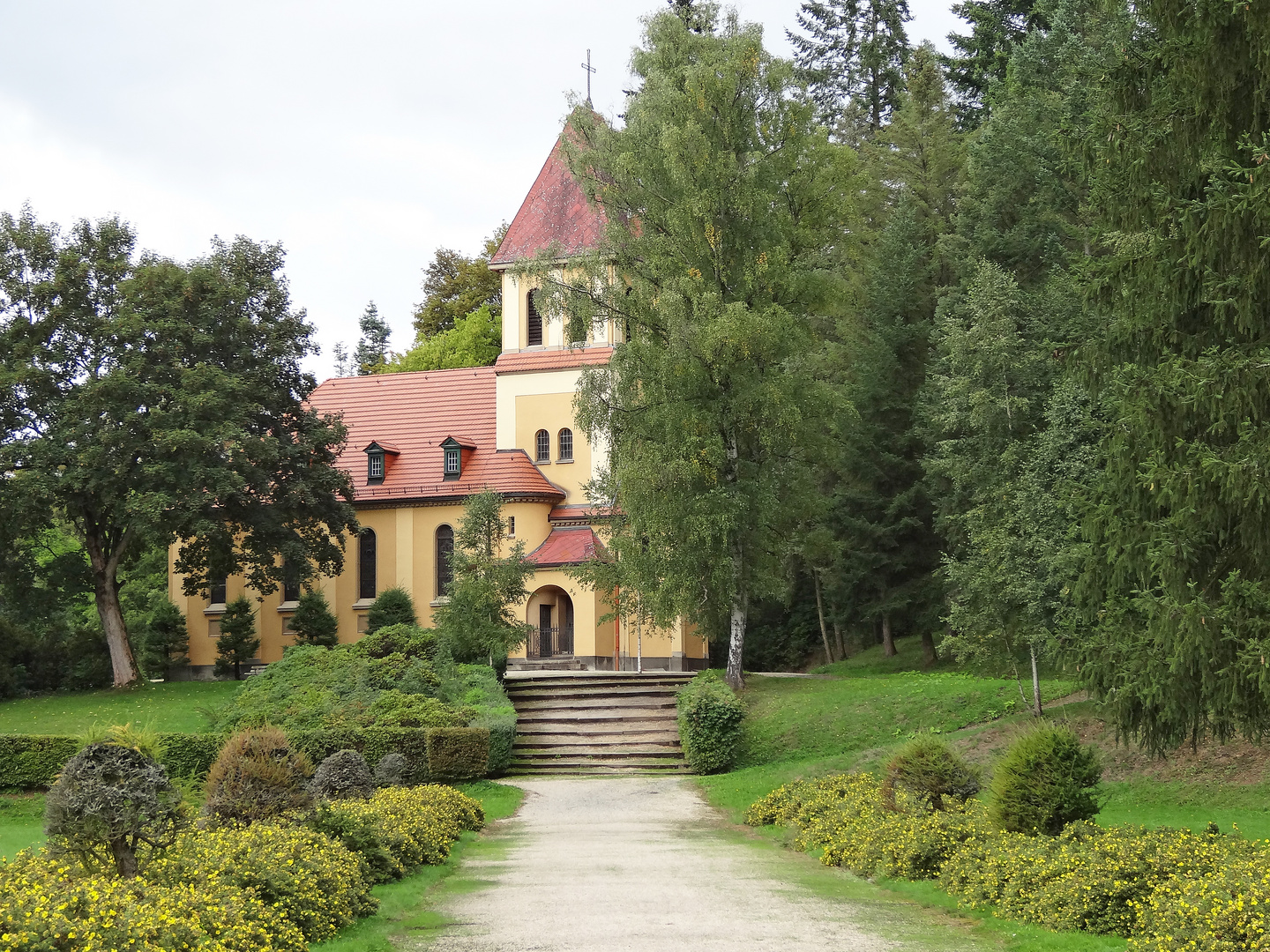 Kirche Bad Elster im Sommer 2013