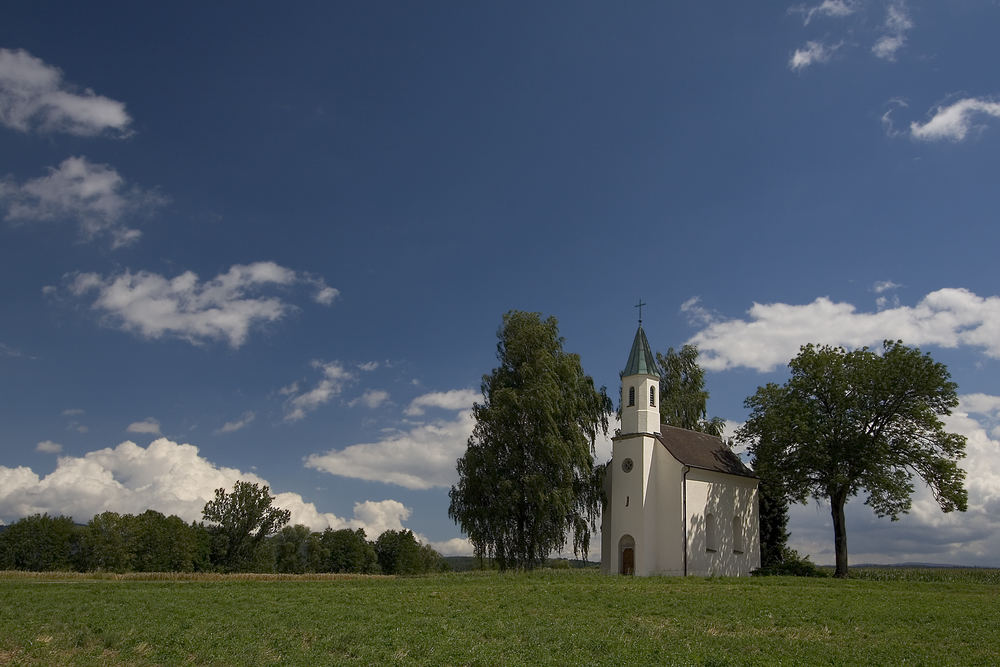 Kirche bei Kirchroth