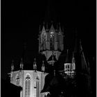 Kirche bei Nacht