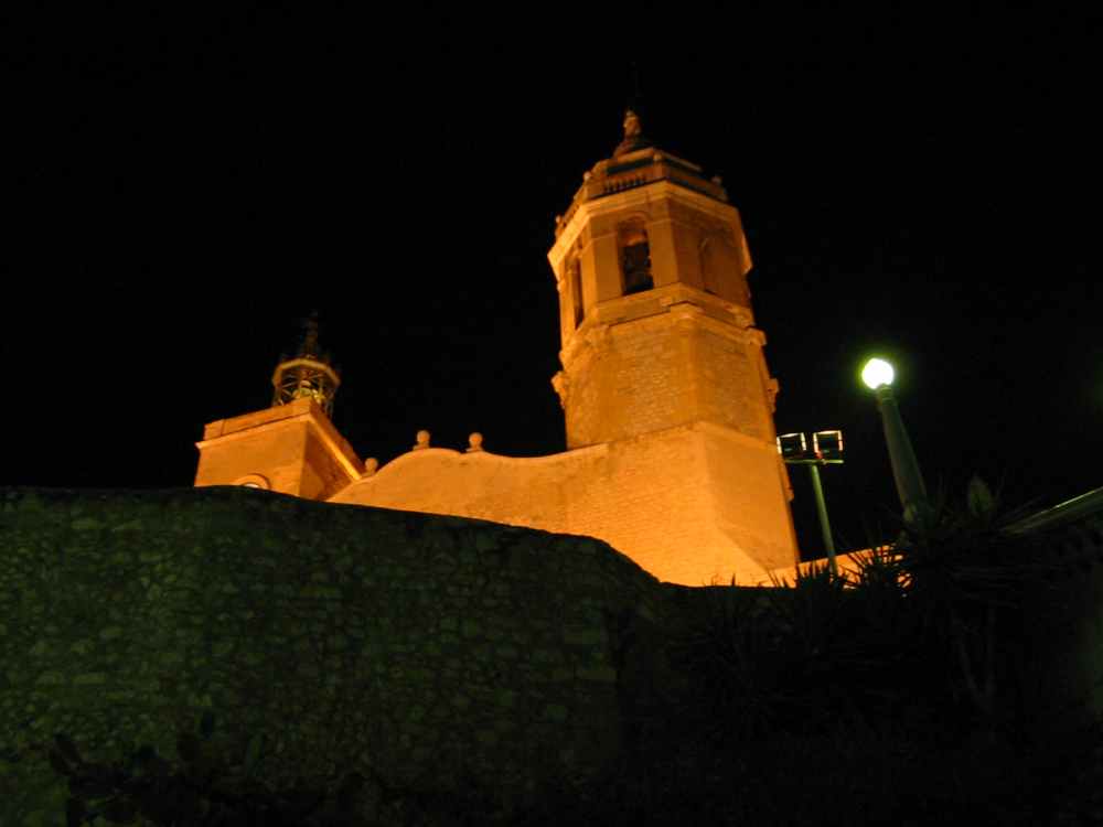 Kirche bei Nacht