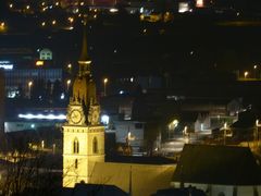 Kirche bei Nacht