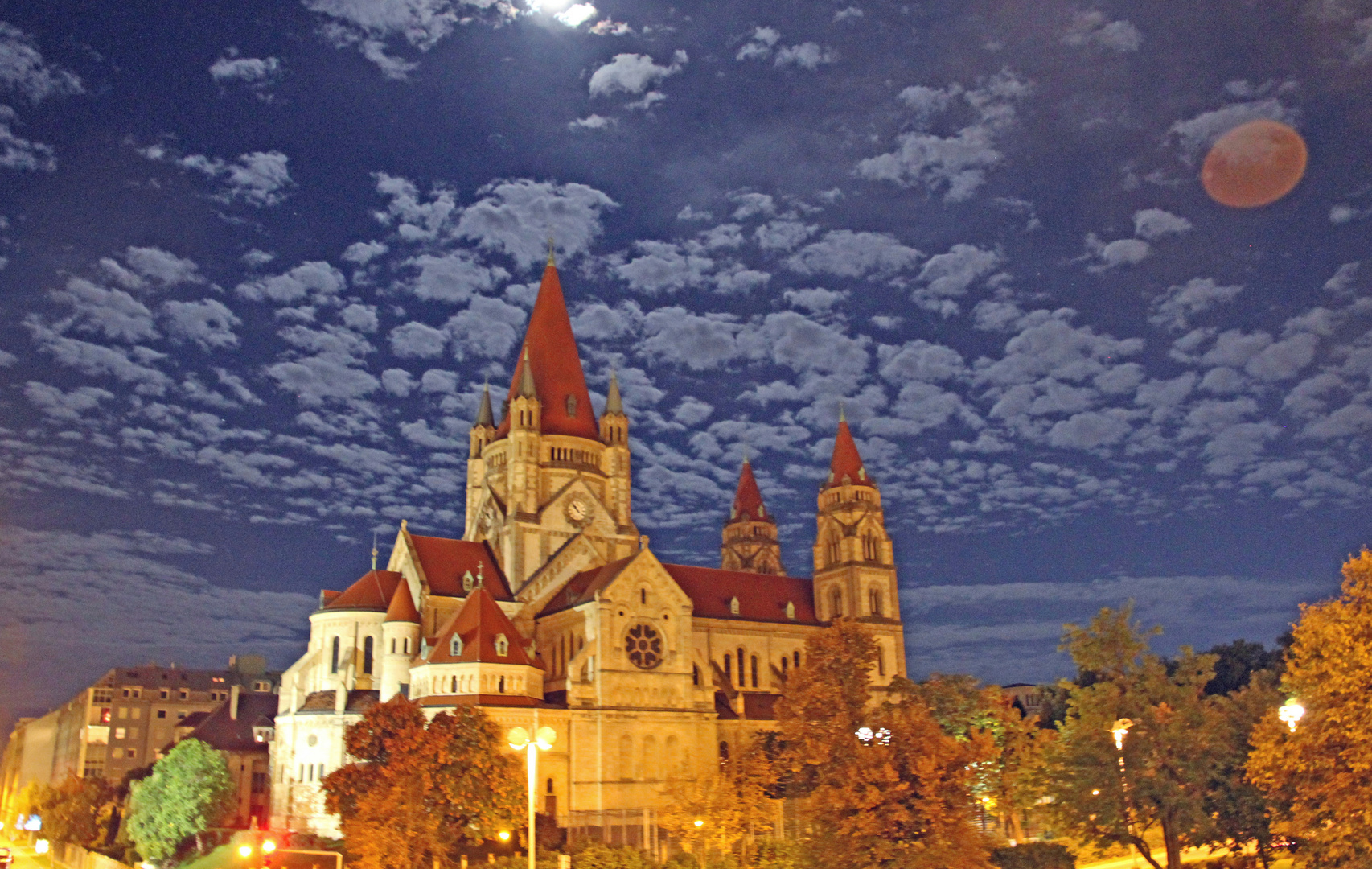 Kirche bei Nacht