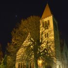 Kirche bei Nacht