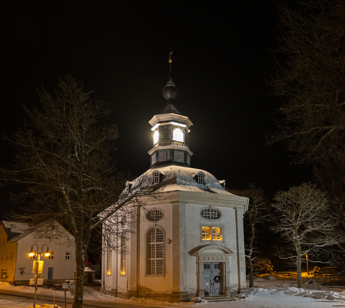 Kirche-Carlsfeld-am-08.12.2021