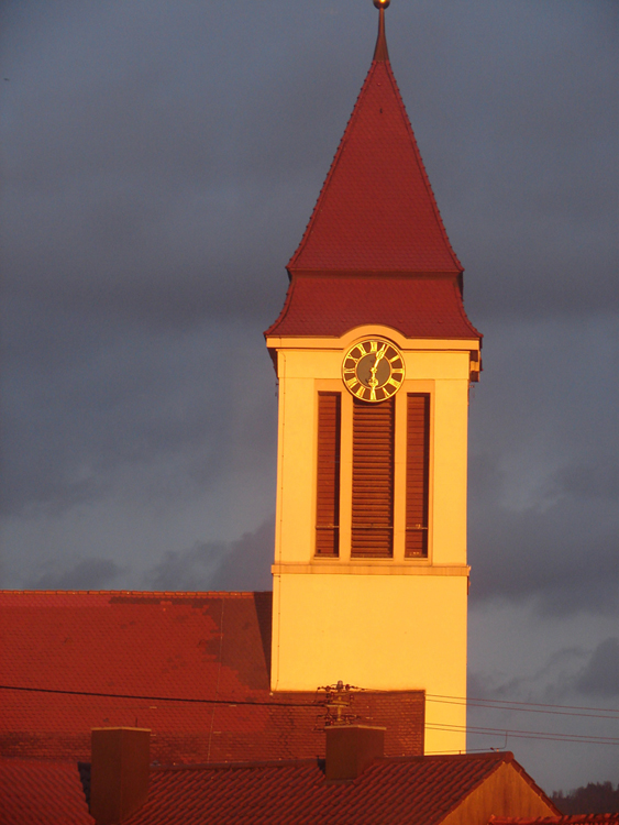 Kirche, Dank der Abendsonne vom 3.3.2008