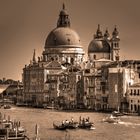 Kirche der Salute in sepia