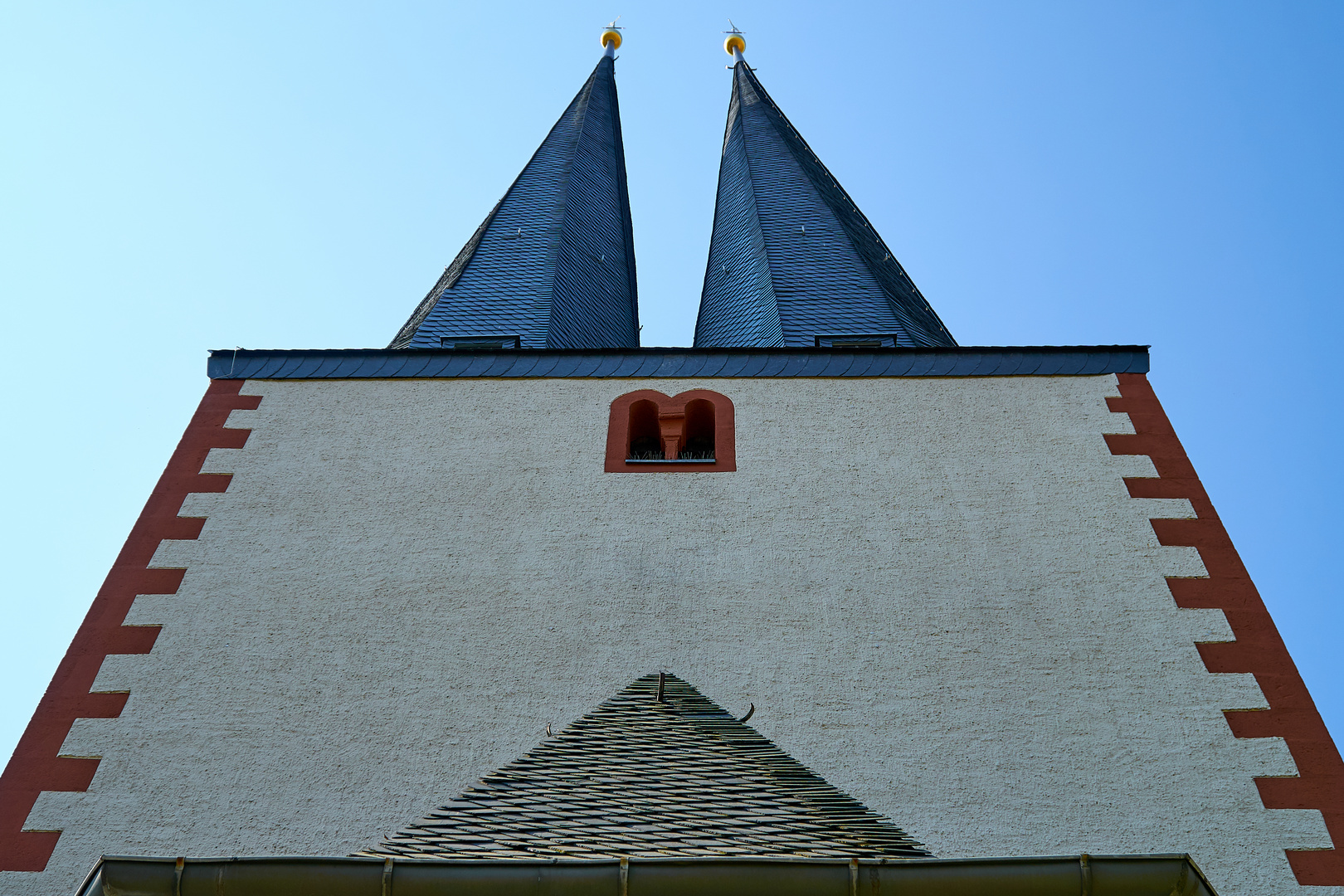 Kirche Greifenhain im Kohrener Land 2