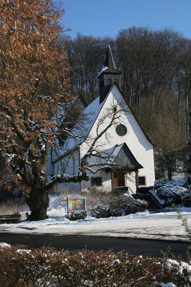 Kirche Herrenstrunden