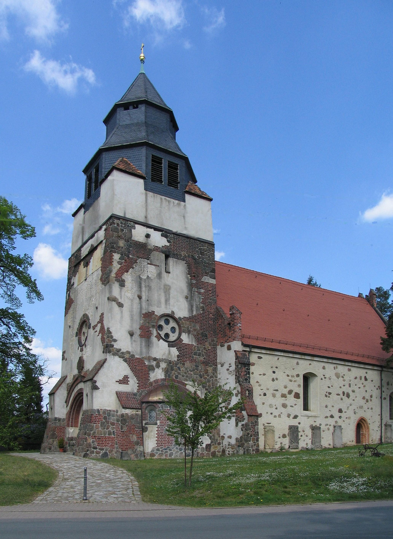 Kirche Hornow-Wadelsdorf