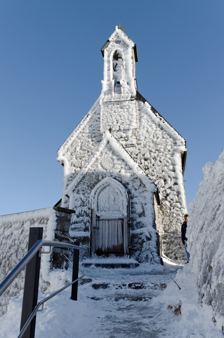 Kirche im Eis