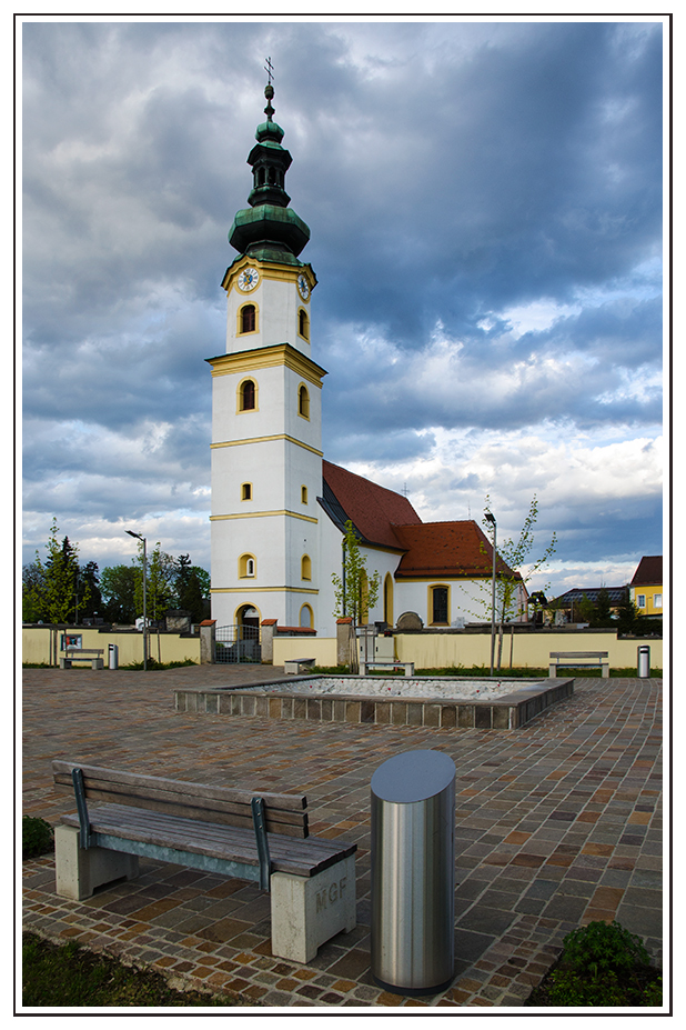 Kirche im Felde