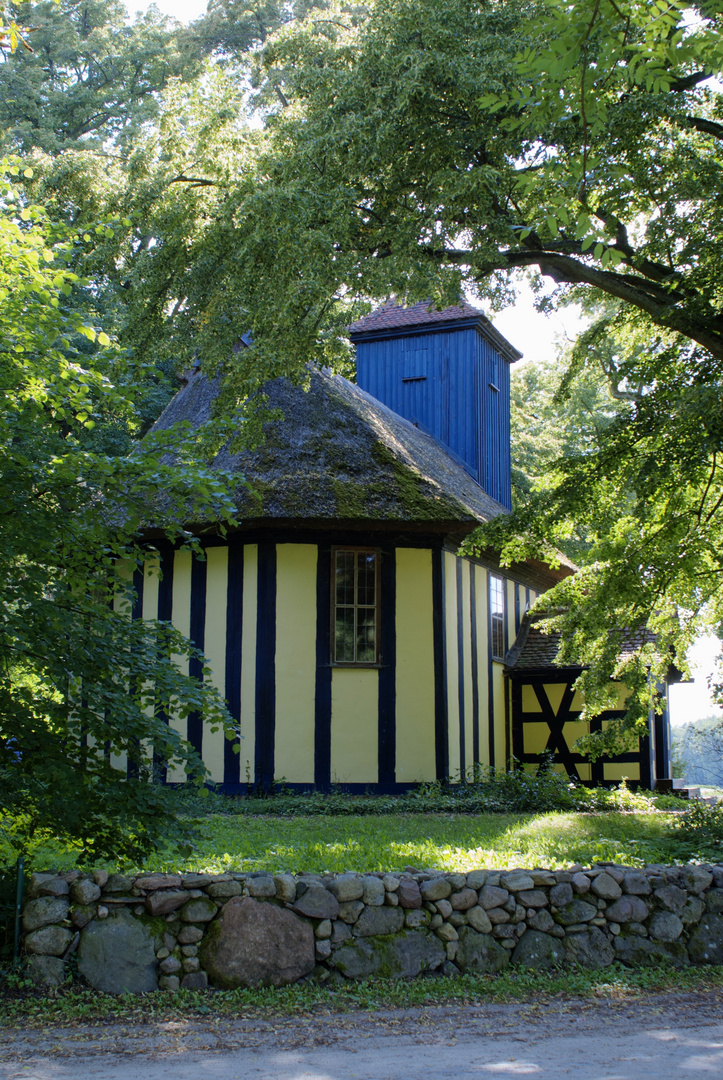 Kirche im Grünen in Alt Placht Bild 2