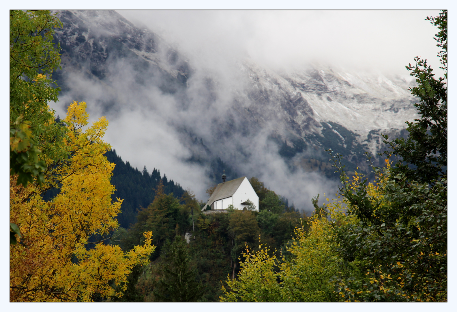 Kirche im Nebel...