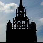 Kirche im Schatten