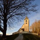 Kirche im schwindenden Licht