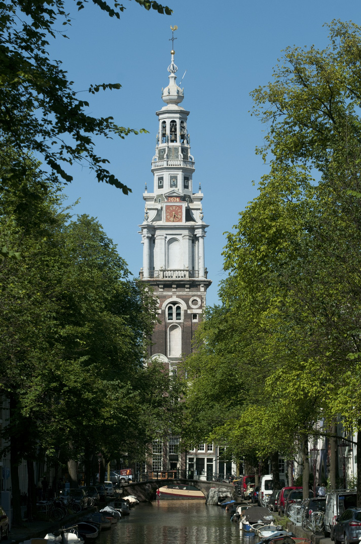 Kirche im Wasser